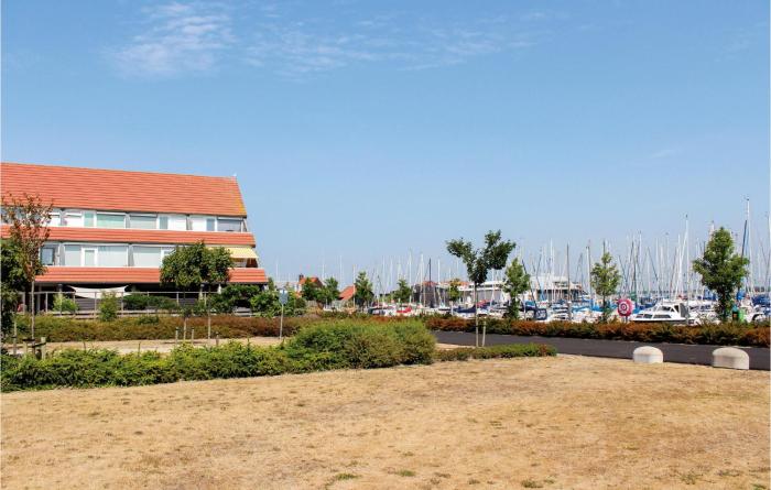 Nice Apartment In Bruinisse