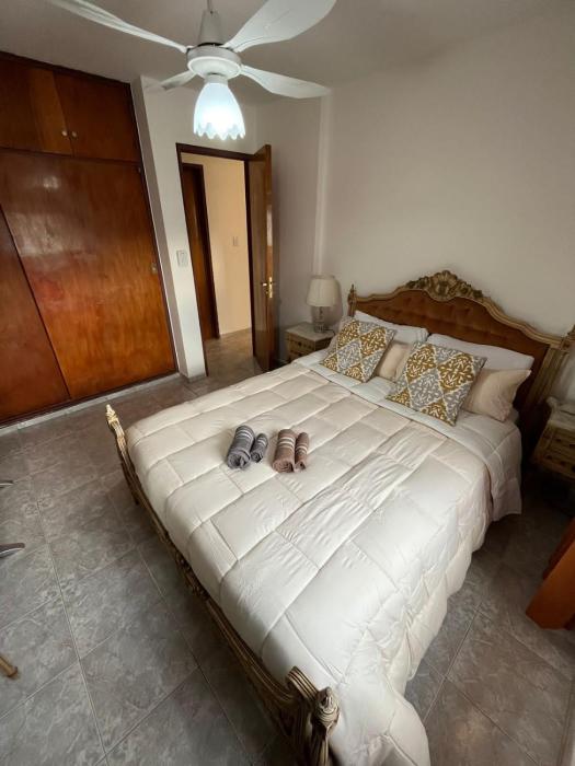 Departamento -Ocampo- Barrio General Paz con vista a Rio, Terraza y Balcon By Apartcba