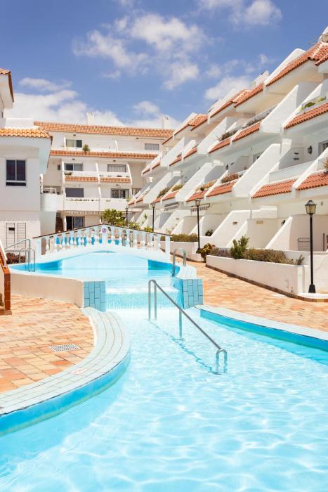 Home2Book Radiant Apt, Pool & Terrace Las Américas