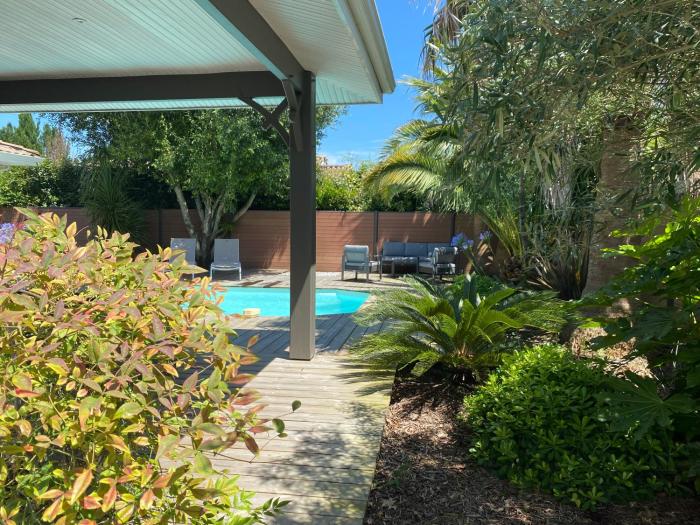 Villa proche du bassin -piscine