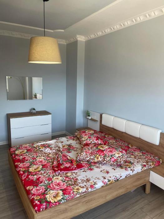 penthouse with seaveiw