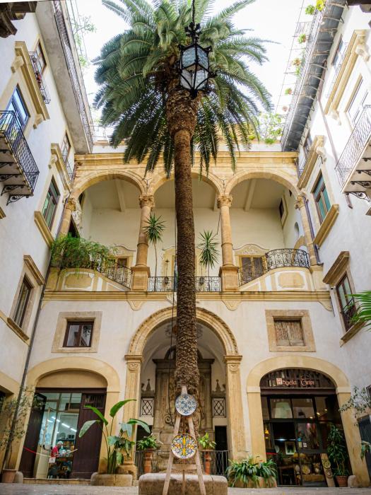 Palazzo Santa Ninfa - Luxury Mansion