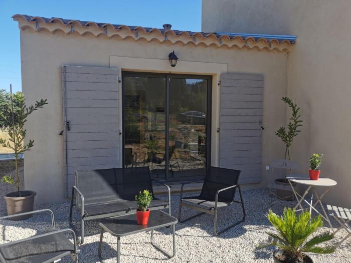 Logement au calme à LOURMARIN