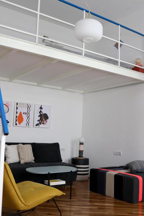 Designers Flat in City Centre