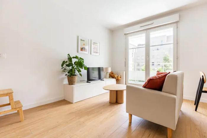 Appartement cosy avec terrasse proche de Paris