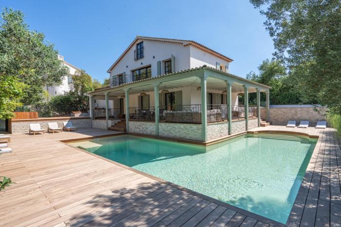 Maison st tropez dans les vignes
