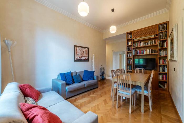 JOIVY Window on the Tevere