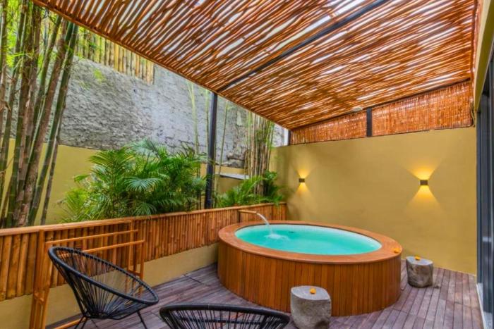 Fulmala 1 BR Suite Plunge Pool ZN161