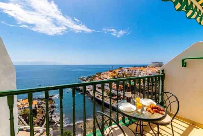 Playa Santiago Apt by Dream Homes Tenerife