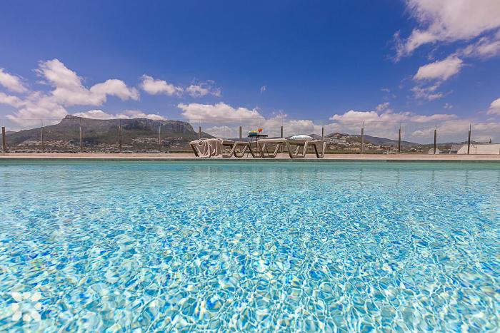 Villa Alegranza by Abahana Villas