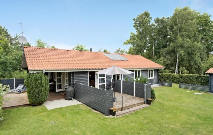3 Bedroom Beautiful Home In Hadsund