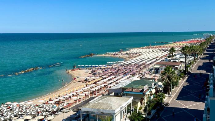 P022 - Porto Recanati, nuovissimo bilocale fronte mare