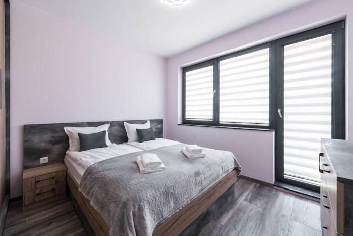One bedroom flat in Bella Vita complex close to St Constantine and Helena