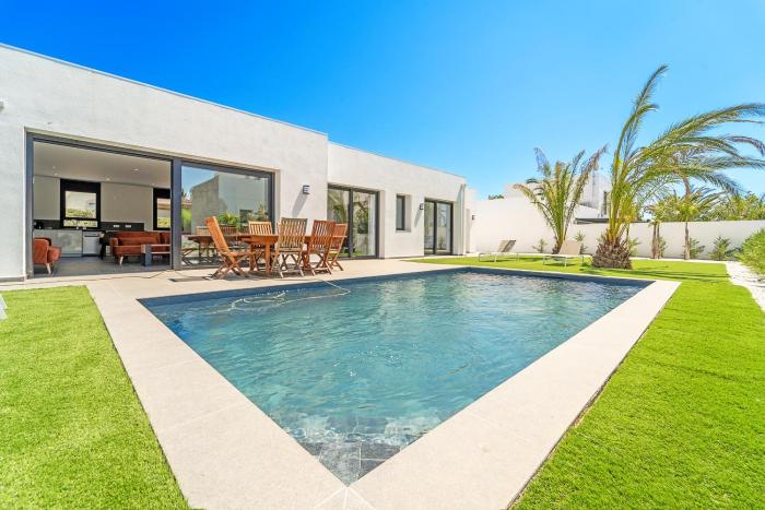 WELCS VILLA 167 EMP con piscina privada