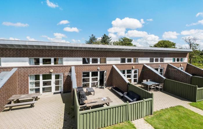 2 Bedroom Cozy Home In Hemmet