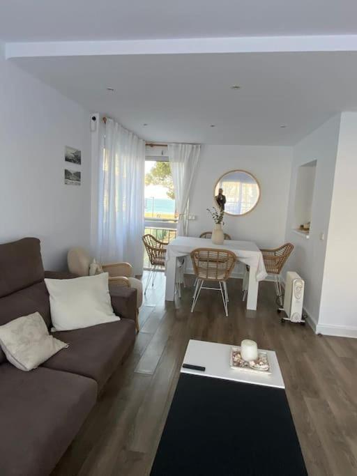 Apartamento primera línea de mar en Platja daro