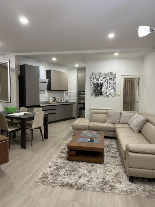 Hugo Apartment Risan