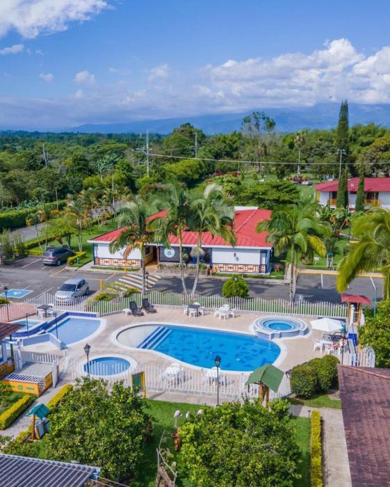 Hotel Campestre La Aldea Cabaña Pijao