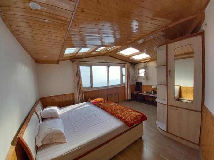 Jishas Homestay Near Mall Road