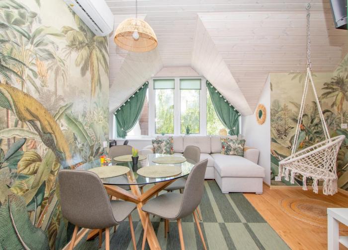 ᴄᴏʜᴏsᴛ I Palm Apartments