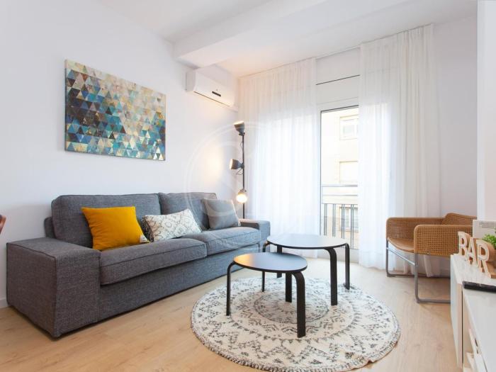 Agradable y luminoso apartamento ideal para 5