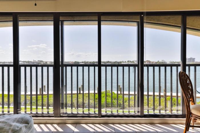 22 Riverfront Condo At Bouchelle Island