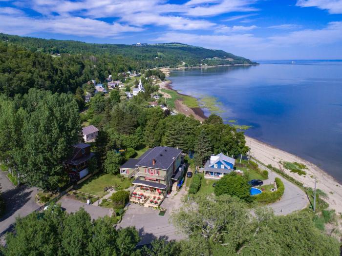 Auberge de la rive de Charlevoix - Auberge de jeunesse familiale pour voyageurs de tous âges