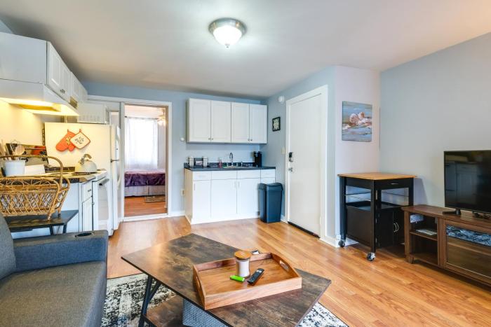 Downtown Hallowell Retreat with Water Views!