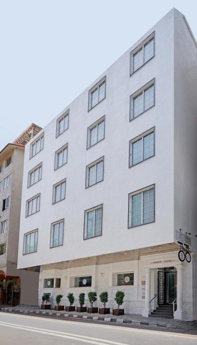 The Gordon House Hotel - Near Gateway Of India