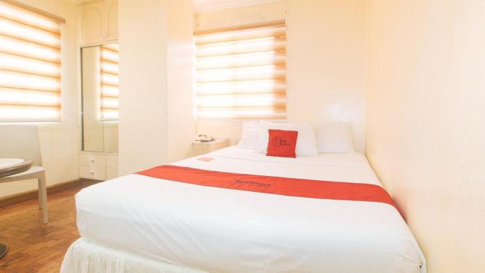 RedDoorz @ Tondaligan Beach Hotel