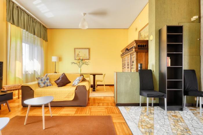 Urban Elegance with a View Viale Tunisia Milan