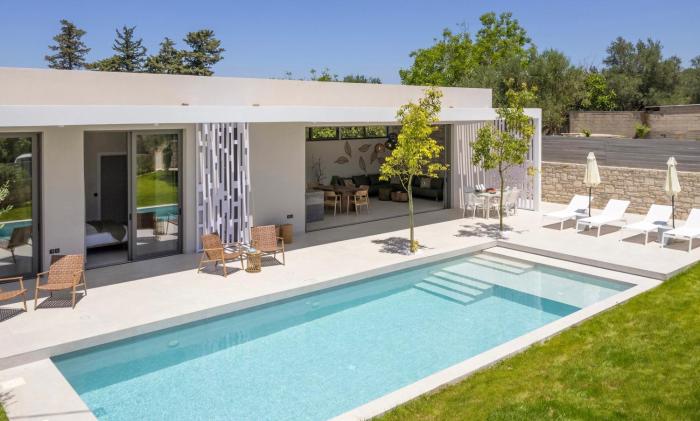 VILLA PETRA PHILIPPOS heated pool optional