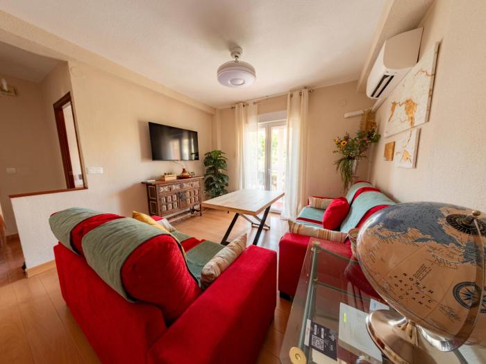 Amplio piso en el Palacio de Congresos by beBalmy