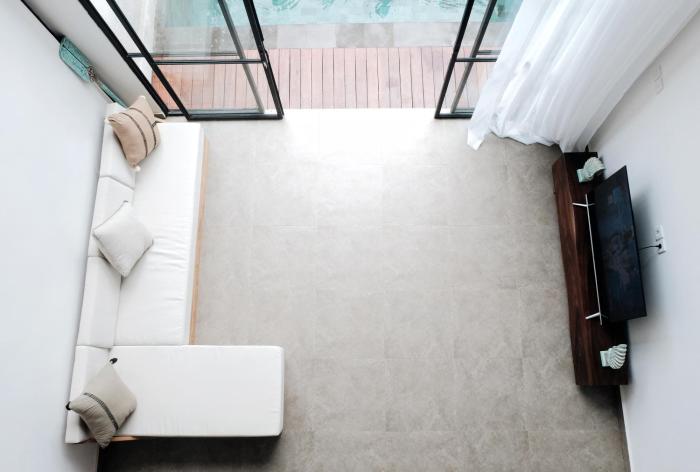 Beach Loft with Rooftop! Hidden GEM!