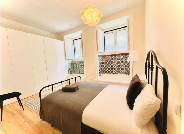 Lisbon City Center 3 Bedroom Flat next to avenida Liberdade