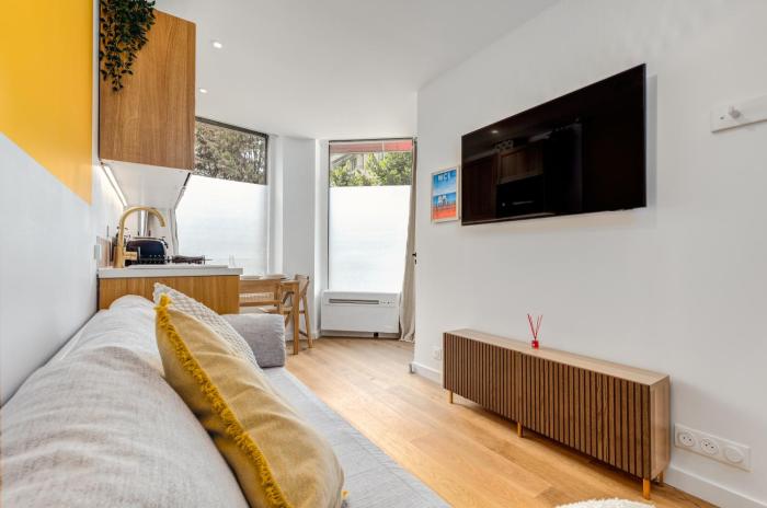 Lavie Maison Hot Tub Seaside Studio