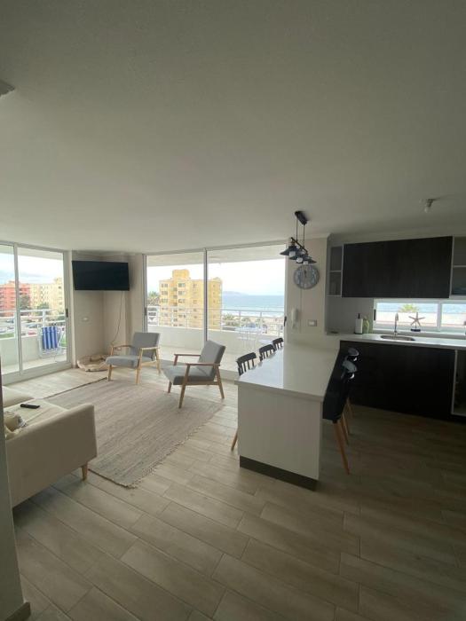 Depto en La Serena con vista al mar