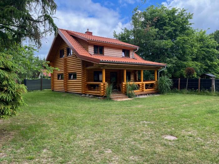 Domek nad jeziorem Agnieszka i Radek Sieczkowscy