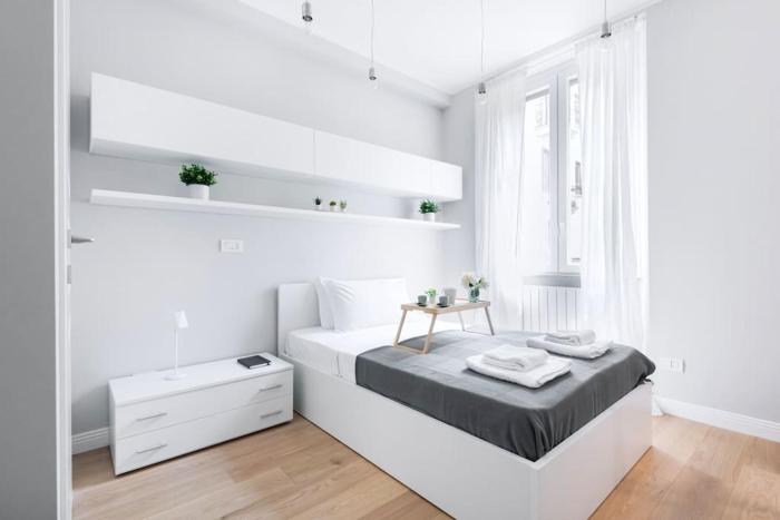 Easylife - Milano - Castaldi 32 CP3 - Porta Venezia