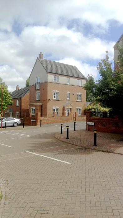 Quiet en-suite 10mins to near city center