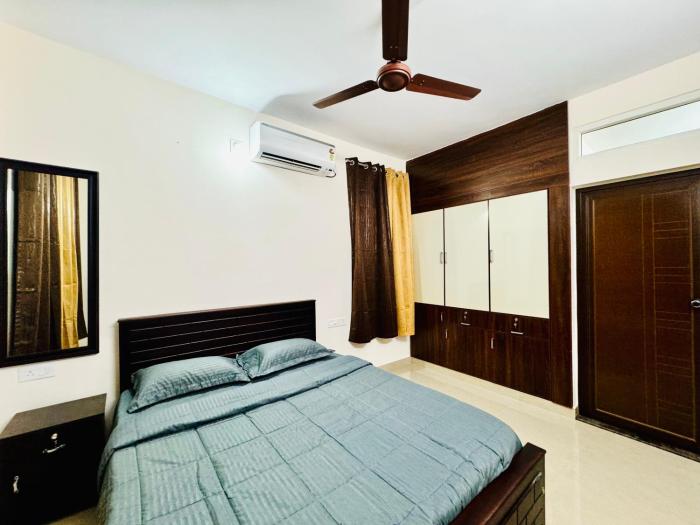 AL-KABEER SERENE POND RETREAT KOWDIAR 4bhk