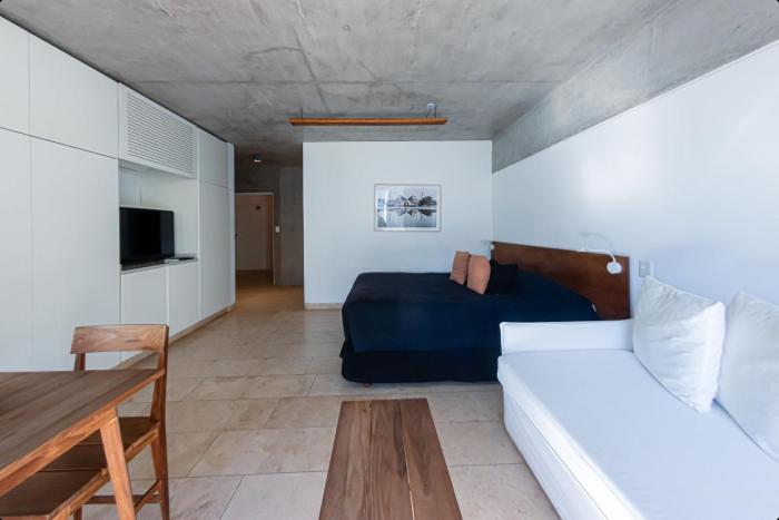 Enjoy VallanHost @ Bonpland Suites - 42