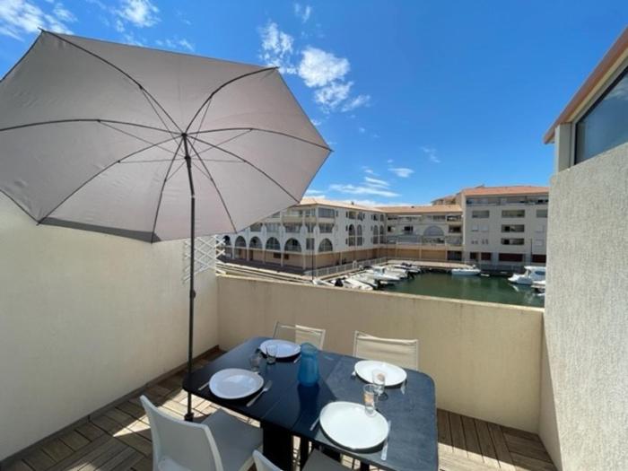 Studio cabine à Sète avec terrasse et climatisation - FR-1-338-106