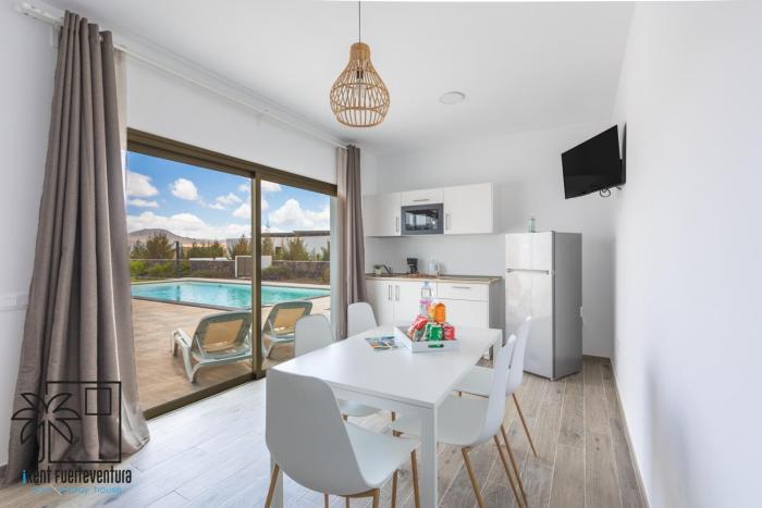 Lola Family Lajares iRent Fuerteventura