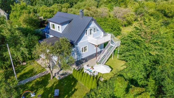 New 3BR family friendly home with huge garden&free parking