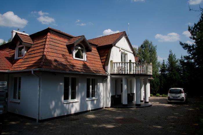 RestHouse - wakacyjny dom nad jeziorem