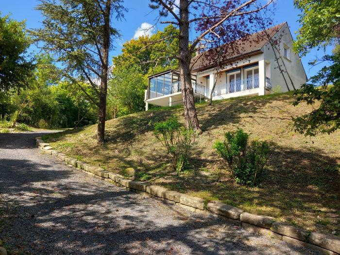 Paris-Reims, 10 personnes, 4 chambres- Spa, Grand jardin privé