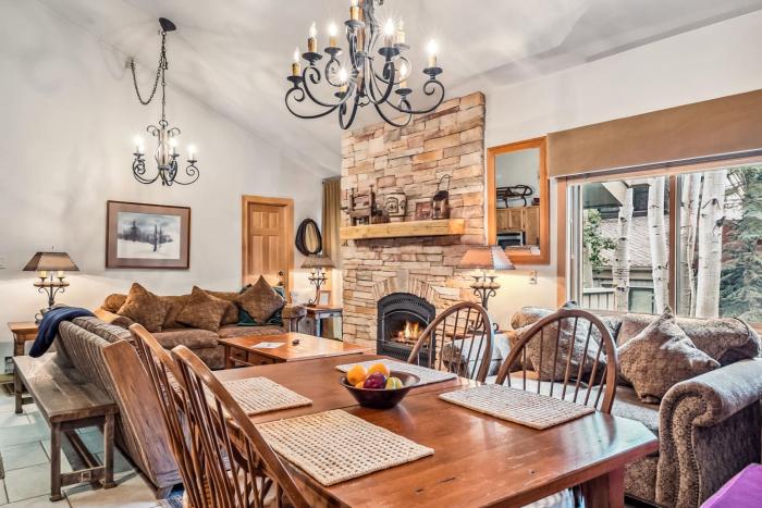 2BR Keystone Condo Near Ski Lifts and Trails