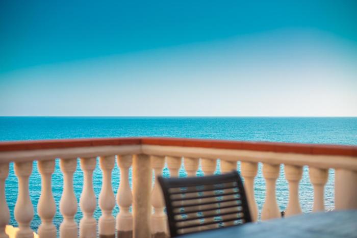 ALBACHIARA by CefaLux