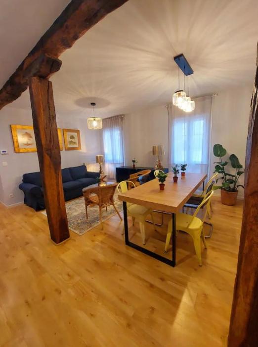 HabitacióN en apartamento con zonas comunes compartida HP